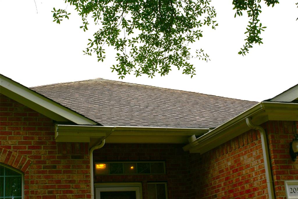 20518 Bonds Creek Lane, Spring, Texas image 3