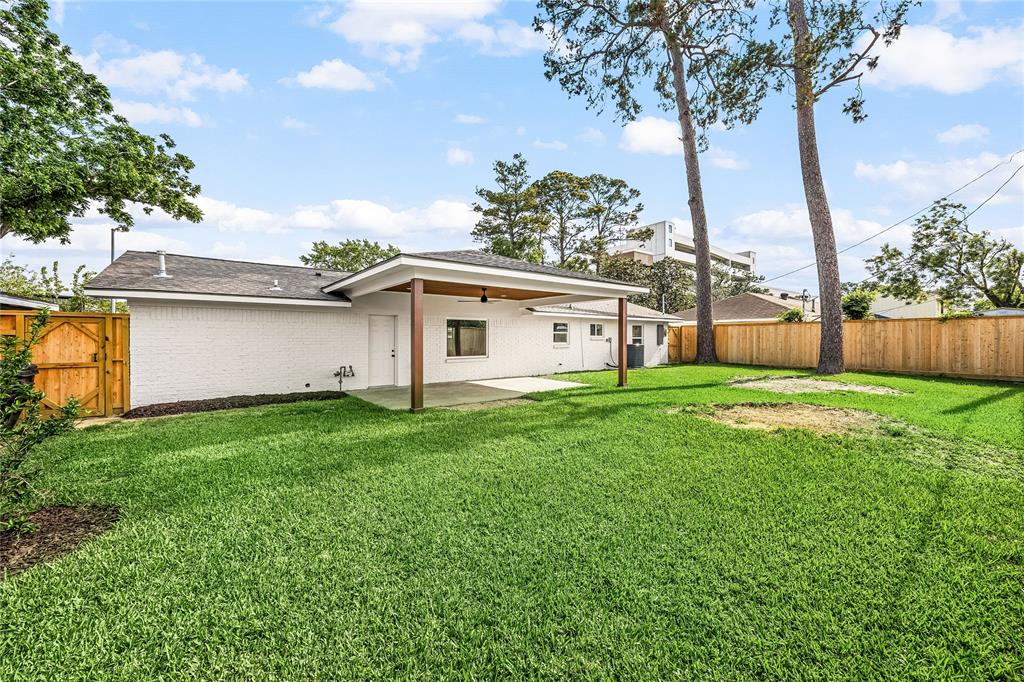 1041 Gardendale Drive, Houston, Texas image 19