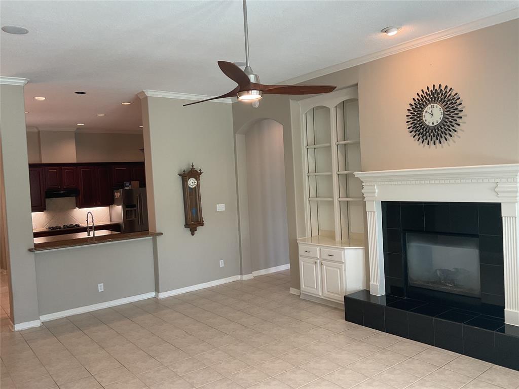 1322 Wellshire Drive Drive, Katy, Texas image 7