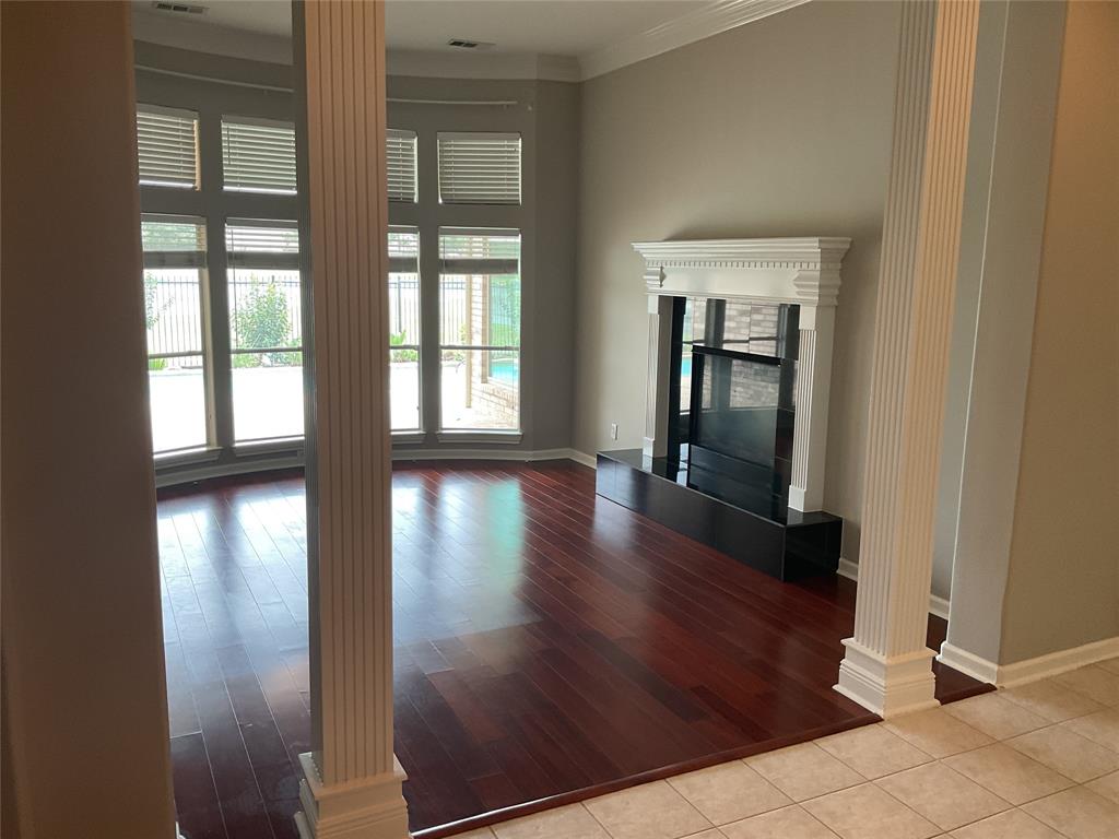 1322 Wellshire Drive Drive, Katy, Texas image 5
