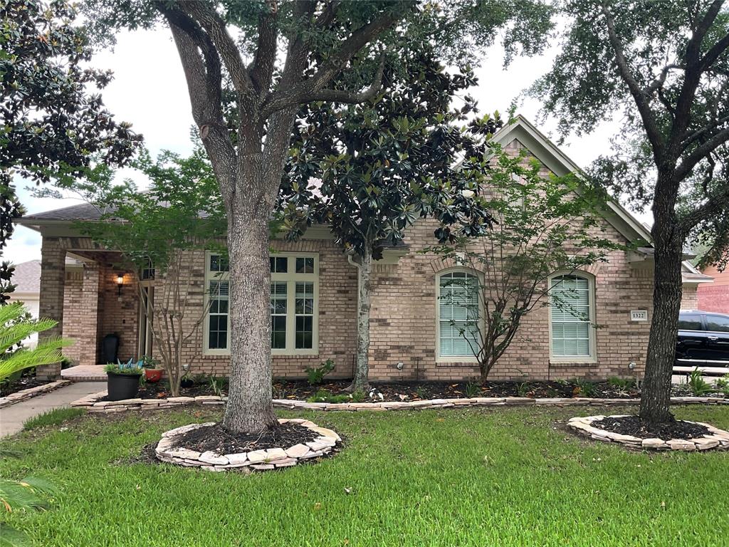 1322 Wellshire Drive Drive, Katy, Texas image 2