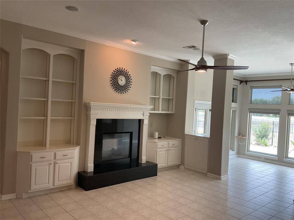 1322 Wellshire Drive Drive, Katy, Texas image 6