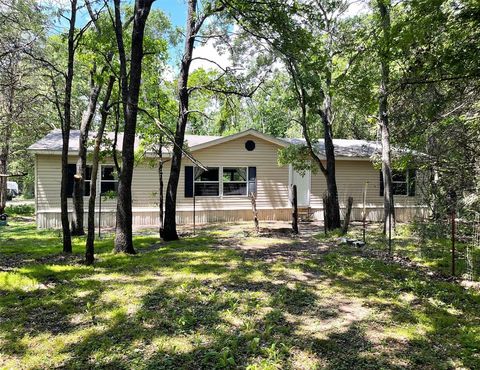 Photo of 379 Pr 5374, Groesbeck, TX 76642 (MLS # 59141626) Photo of 379 Pr 5374, Groesbeck, TX 76642 (MLS # 59141626)