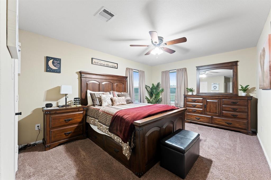 1736 Lake Raven Drive, Dickinson, Texas image 30