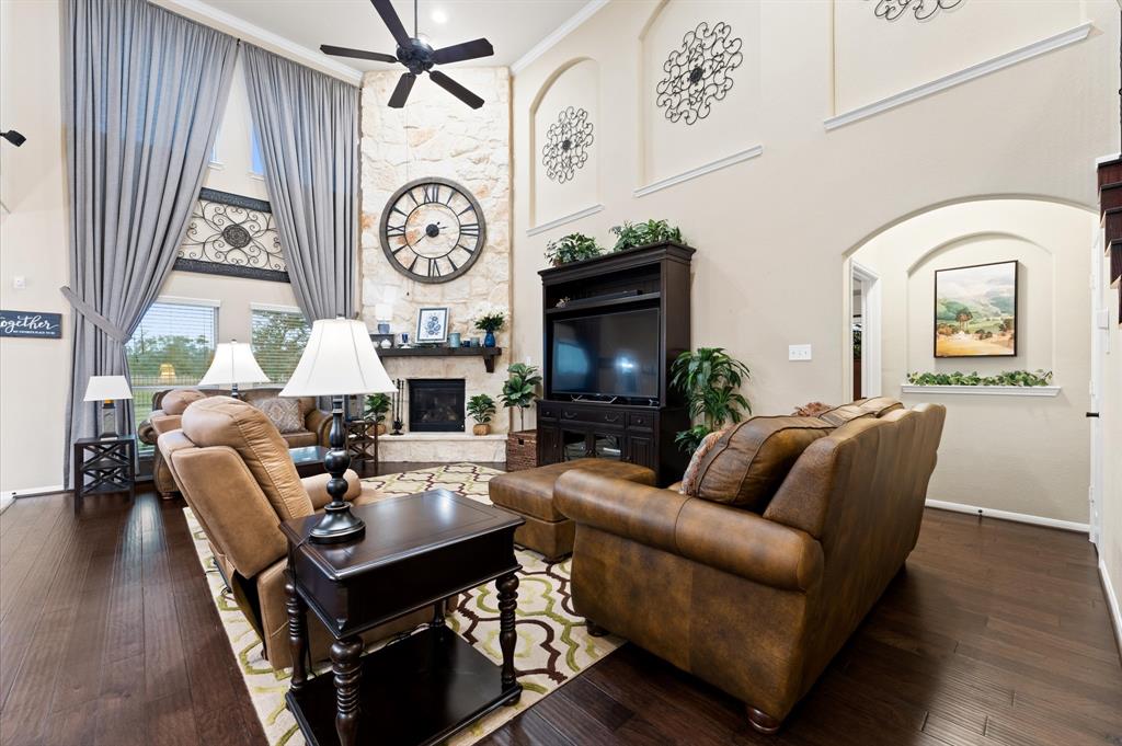 1736 Lake Raven Drive, Dickinson, Texas image 13
