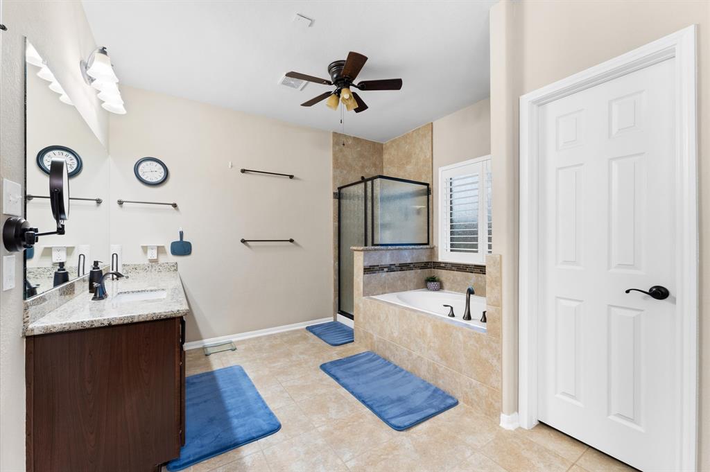 1736 Lake Raven Drive, Dickinson, Texas image 21