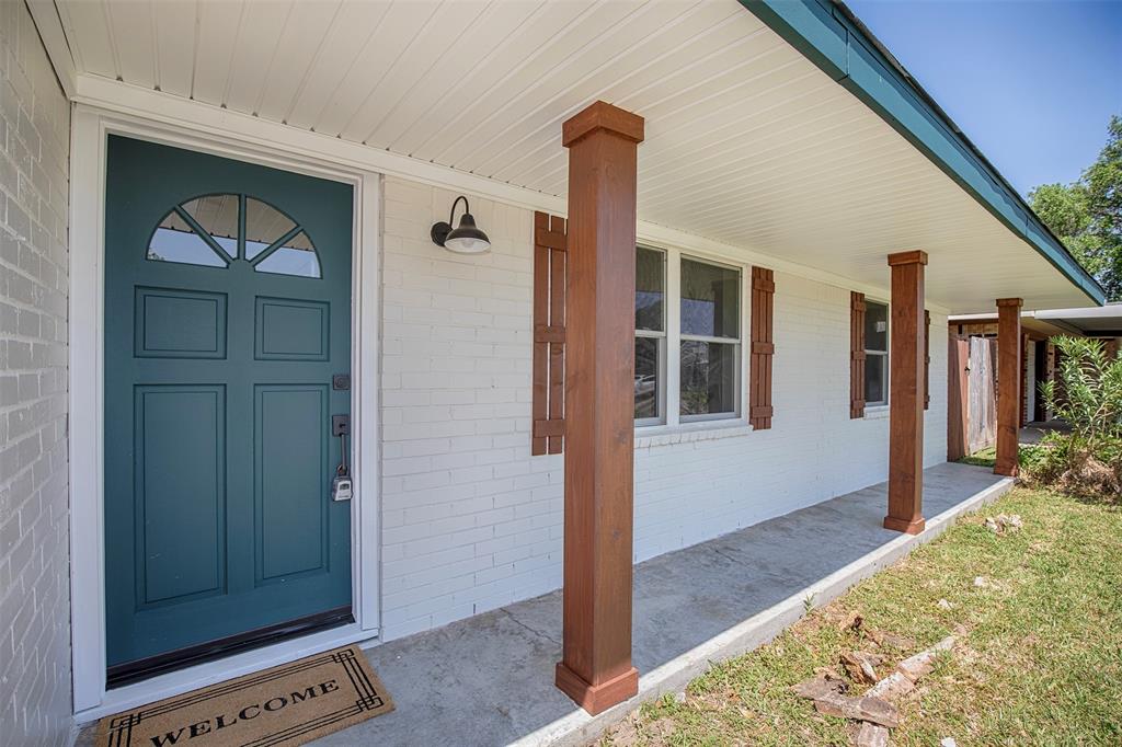 742 E Dartmouth Lane, Deer Park, Texas image 2