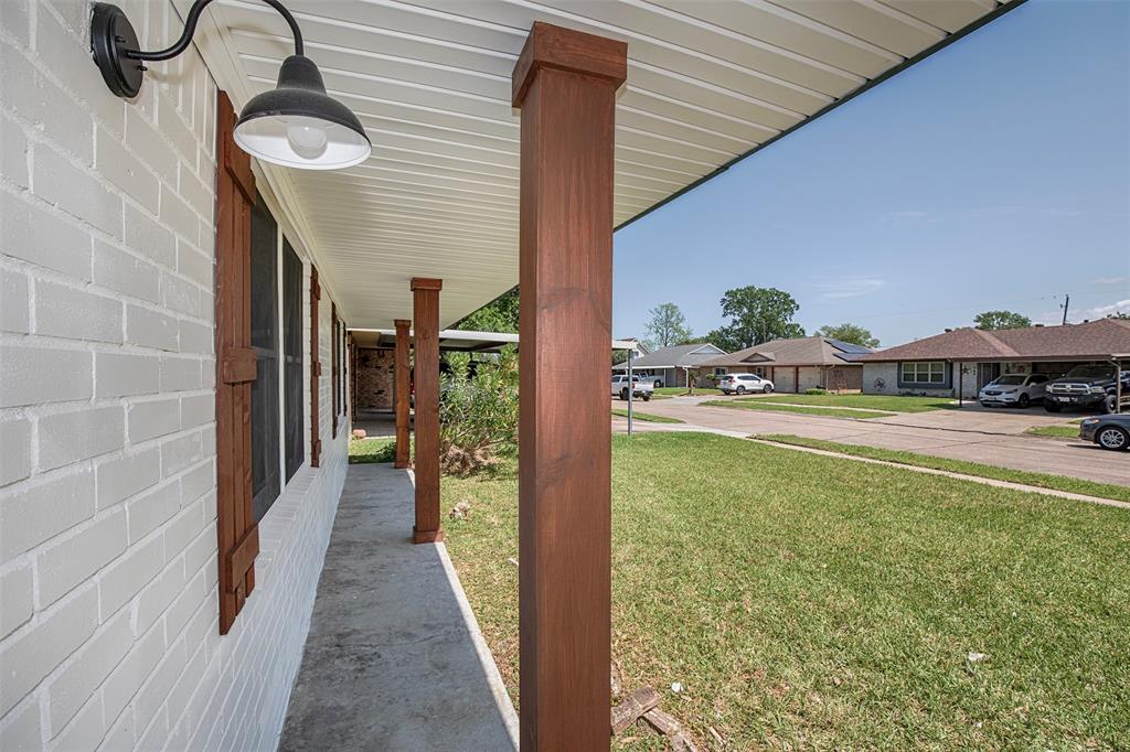 742 E Dartmouth Lane, Deer Park, Texas image 3
