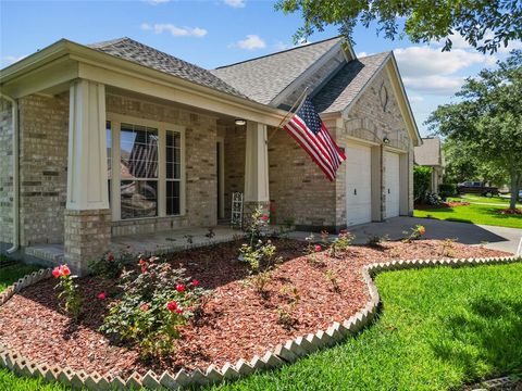 A home in League City