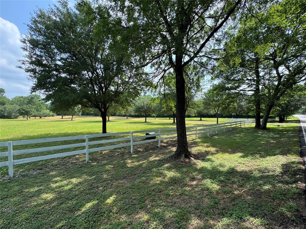 24077 Old Dobbin Plantersvil Road, Montgomery, Texas image 28