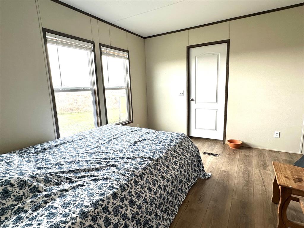 358 County Road 4521, Palacios, Texas image 17