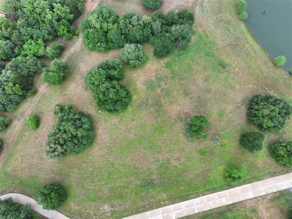 114 Red Stag Lane, Columbus, Texas image 3