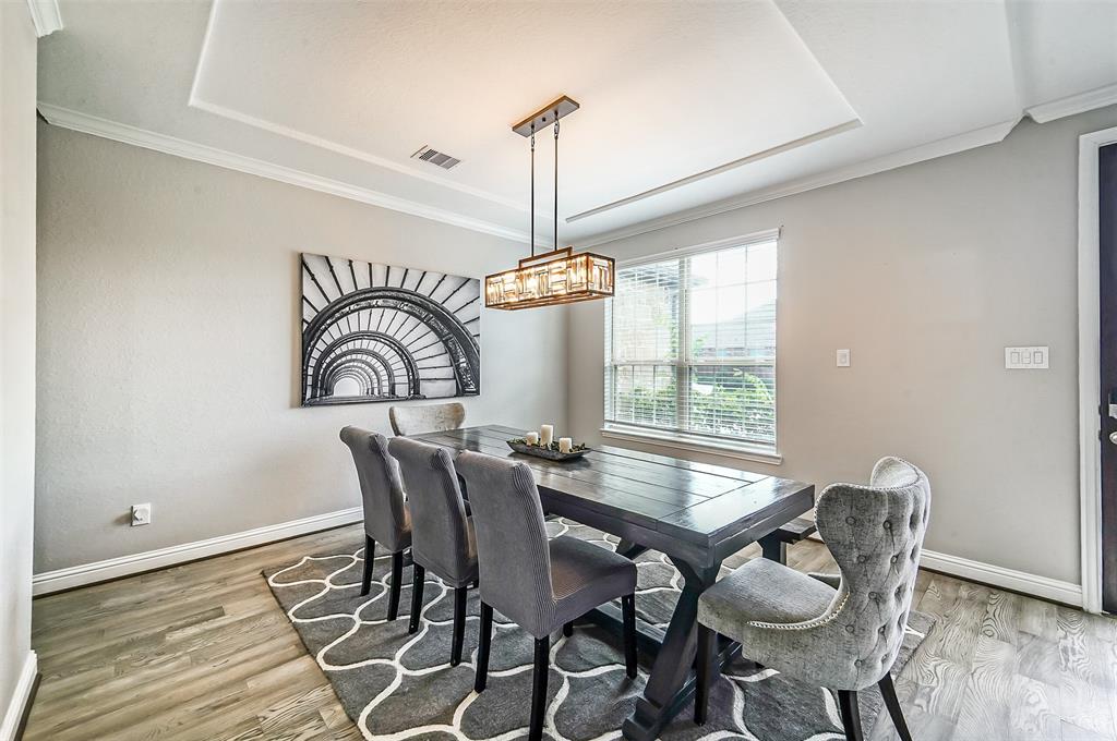 9507 Carson Lane