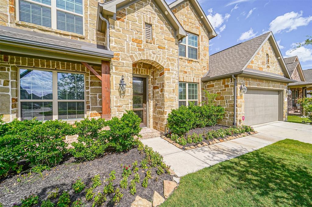 9507 Carson Lane