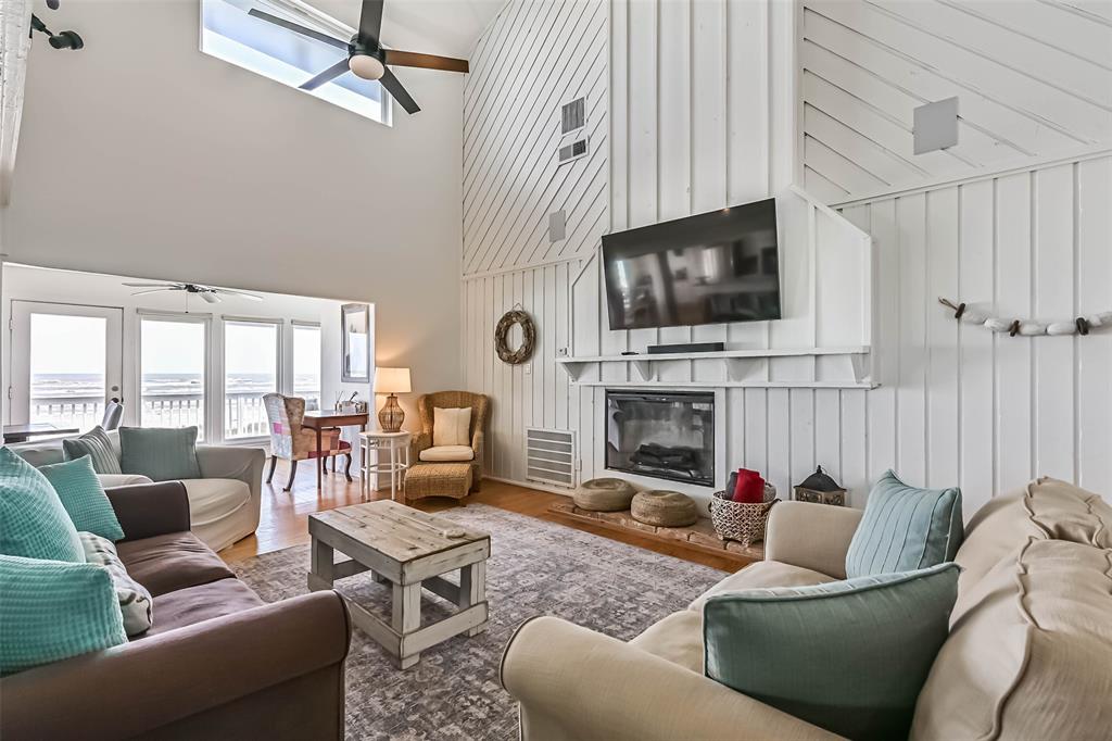 23155 & 23156 Gulf Drive, Galveston, Texas image 9