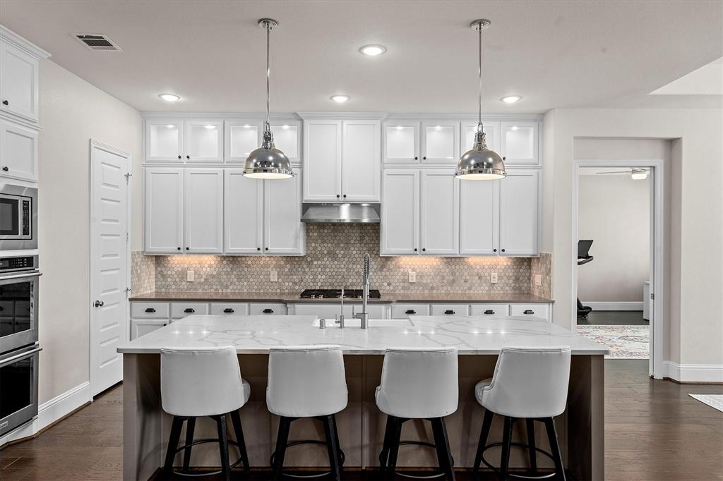 19506 Timberlake Glen Trail, Cypress, Texas image 2