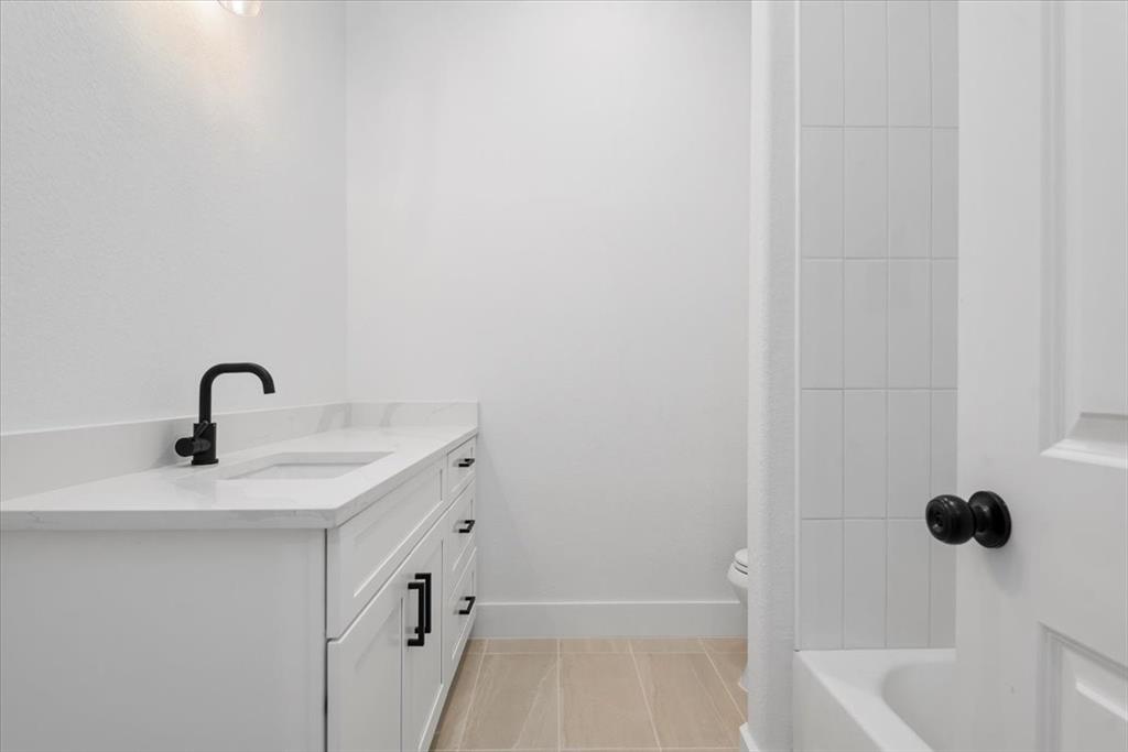 431 Wellshire Drive, West Columbia, Texas image 37
