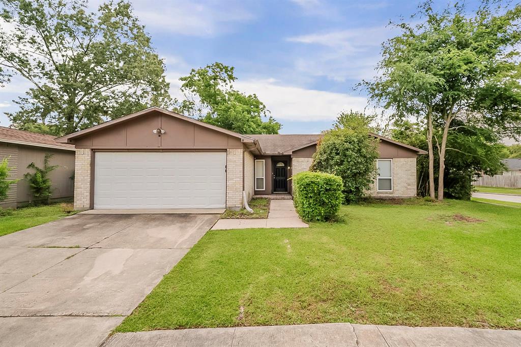 5802 Evening Shadows Lane, Spring, Texas image 1