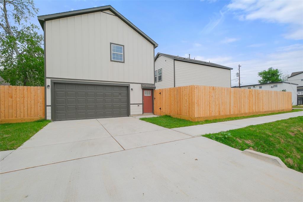 1711 Garden Ivy Lane, Pearland, Texas image 28