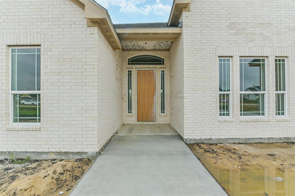 6618 Freret Bayou Dr, Baytown, Texas image 4