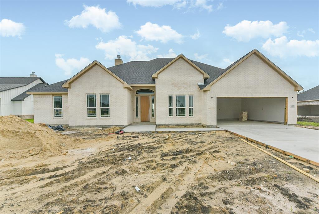 6618 Freret Bayou Dr, Baytown, Texas image 2