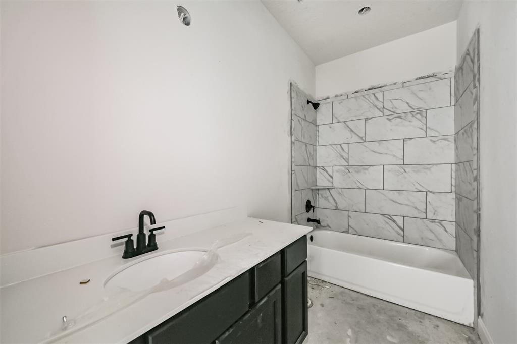 6618 Freret Bayou Dr, Baytown, Texas image 34