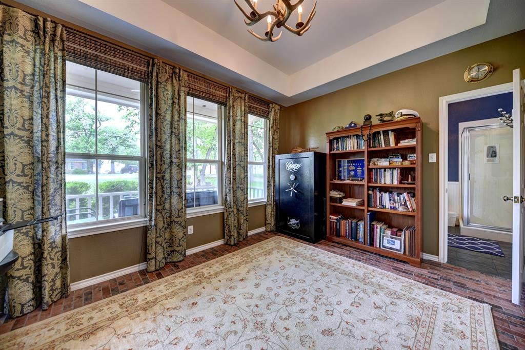 2915 Brandenburg Lane, Brenham, Texas image 10