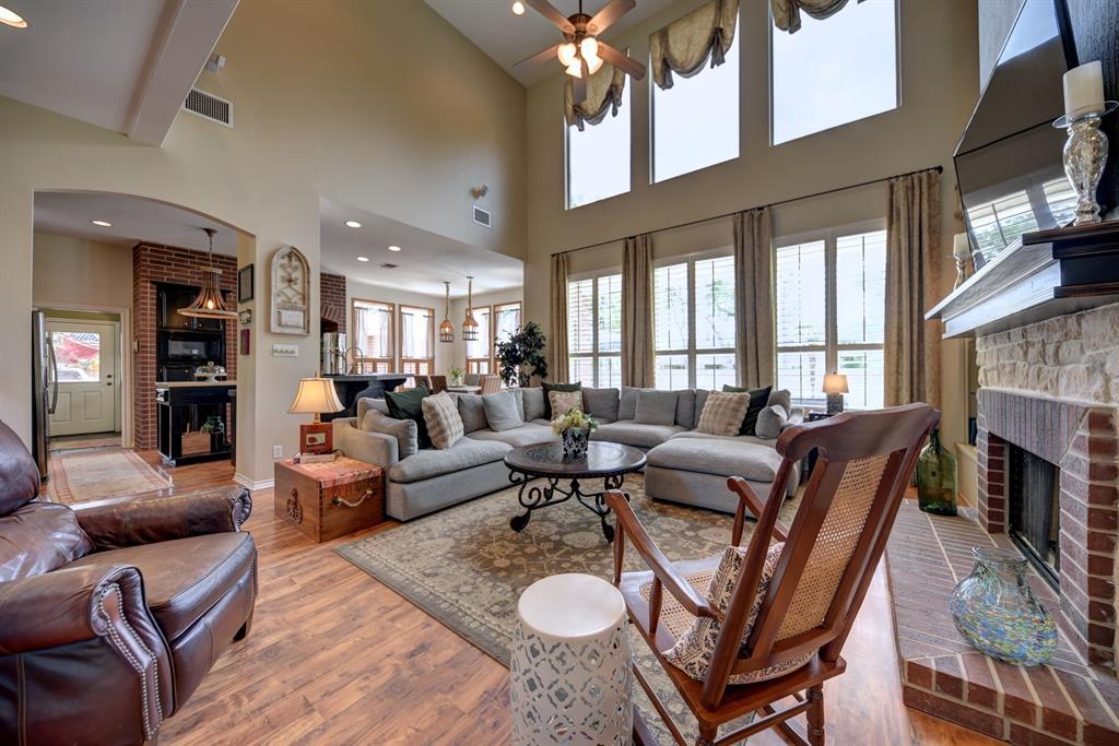 2915 Brandenburg Lane, Brenham, Texas image 2