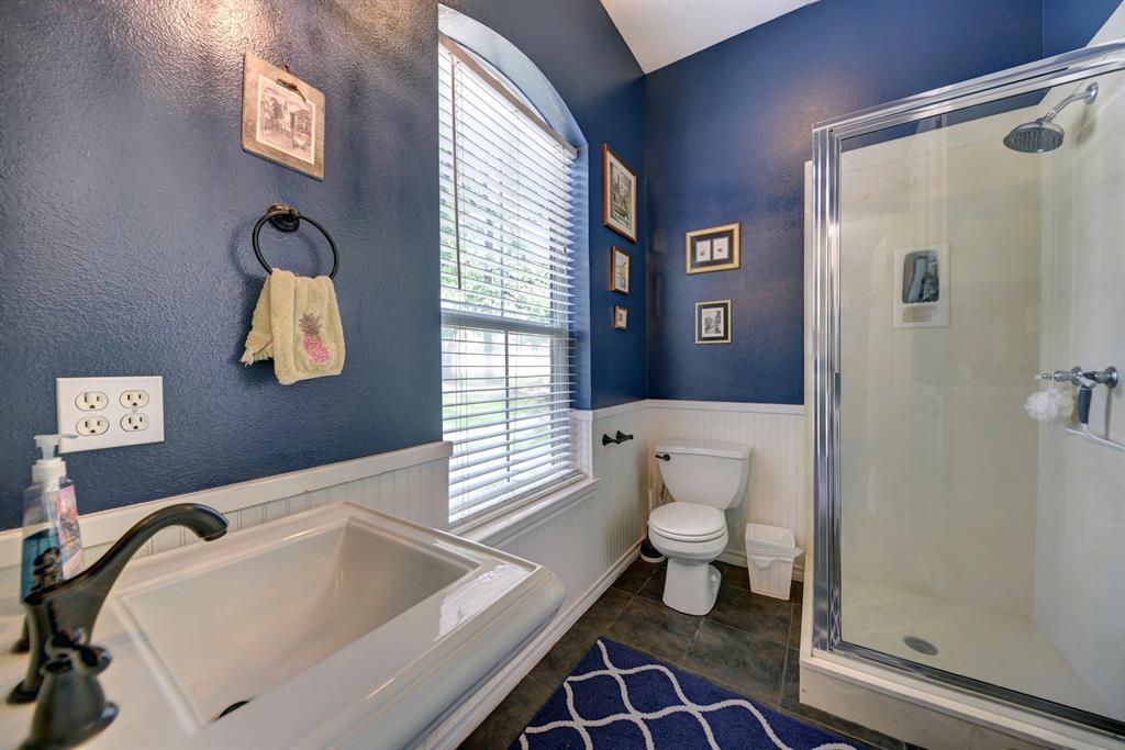2915 Brandenburg Lane, Brenham, Texas image 11