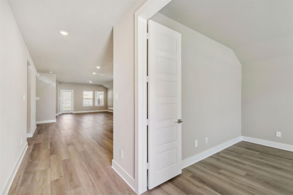 116 Bay Bridge Court, Montgomery, Texas image 11