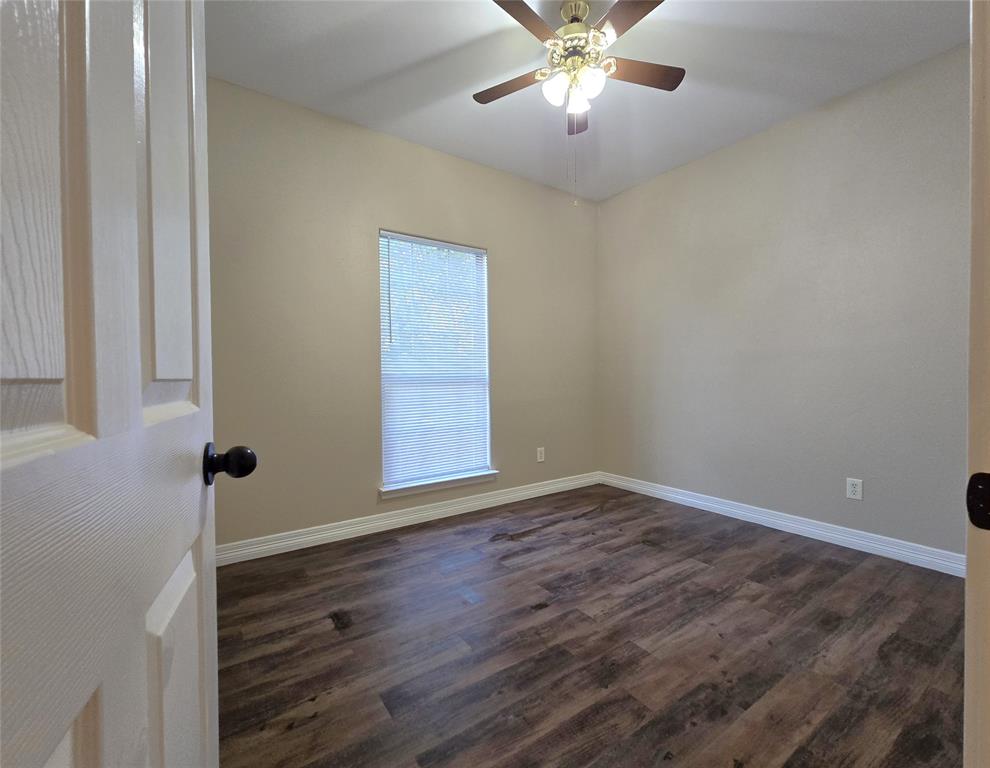 1944 Hillcroft Rd, Prairie View, Texas image 20