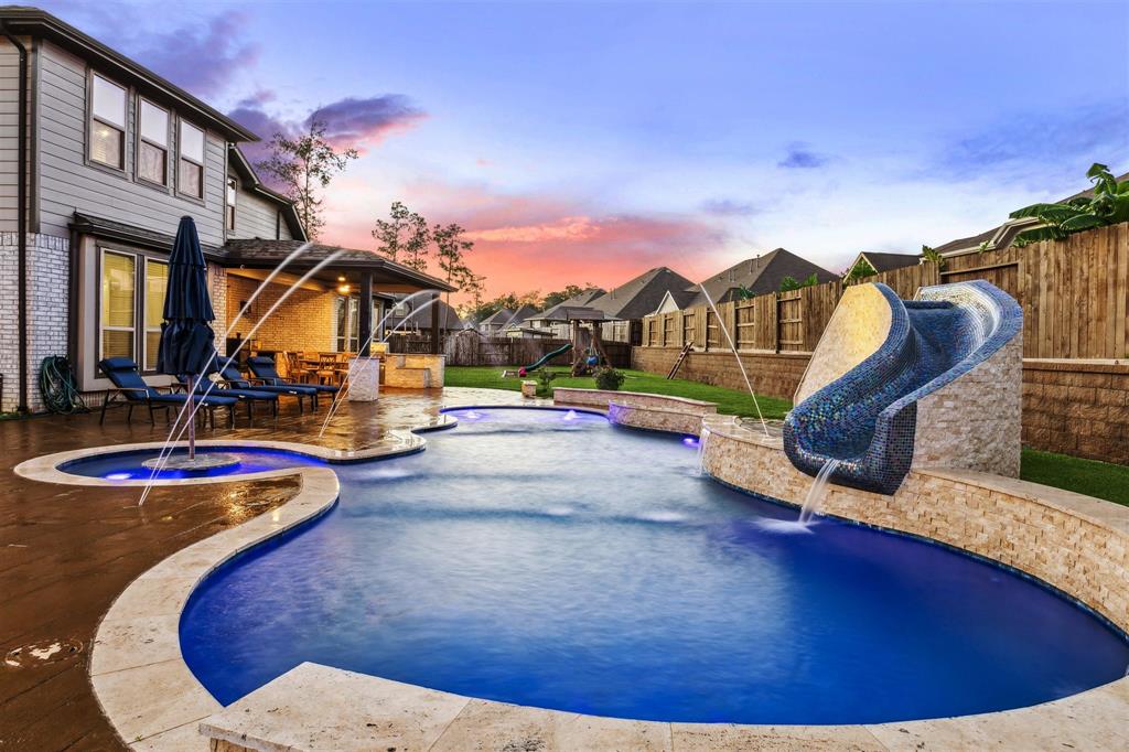 23415 Timberwood Grove Court, New Caney, Texas image 2