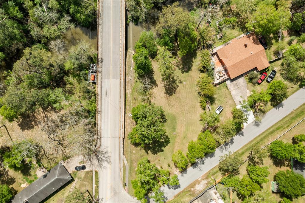 1409 Deats Road, Dickinson, Texas image 9