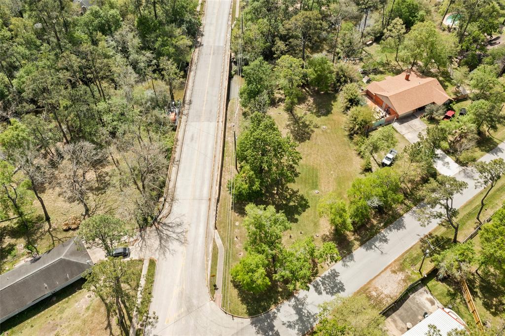 1409 Deats Road, Dickinson, Texas image 11