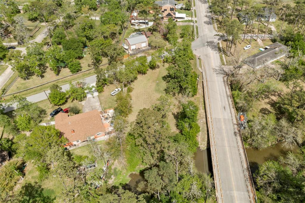 1409 Deats Road, Dickinson, Texas image 14