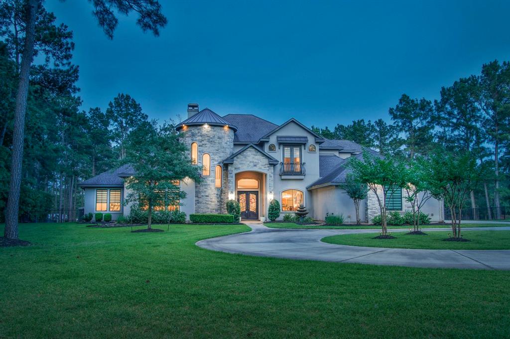 28842 Lakeside Green