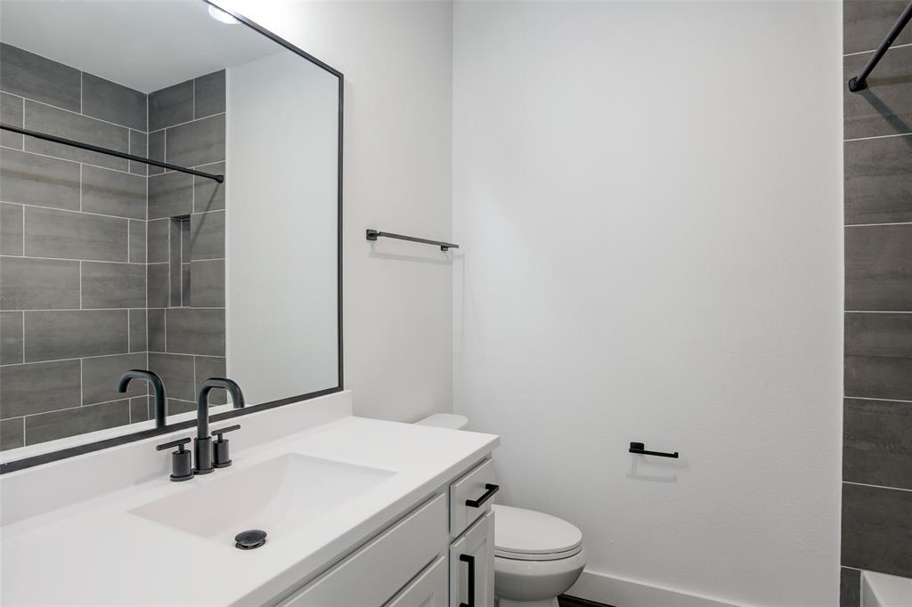 3845 Water Street, Dickinson, Texas image 24