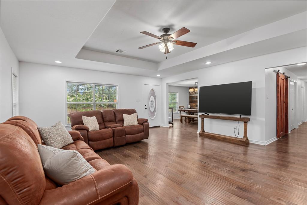 40602 Mill Creek Road, Magnolia, Texas image 6