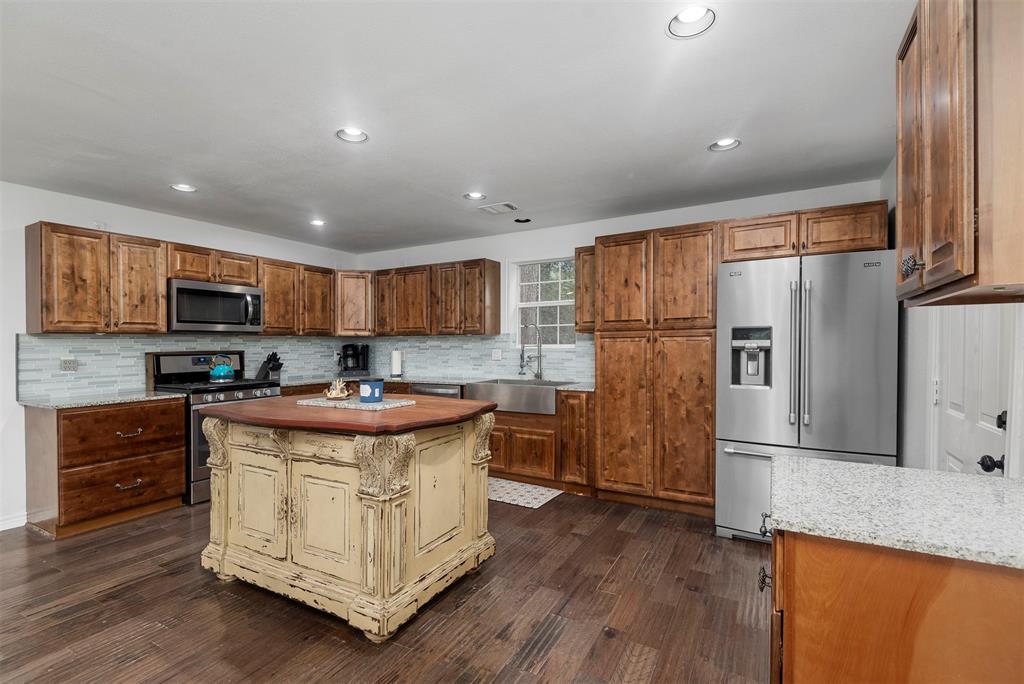 40602 Mill Creek Road, Magnolia, Texas image 10