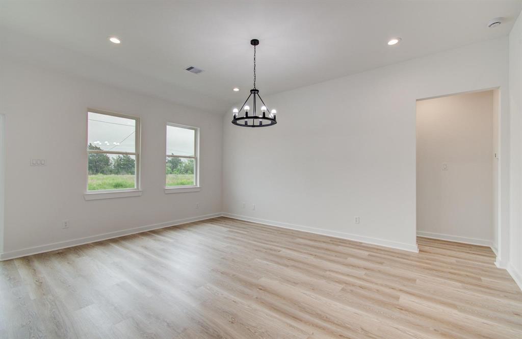 1910 1st Street, Hempstead, Texas image 11