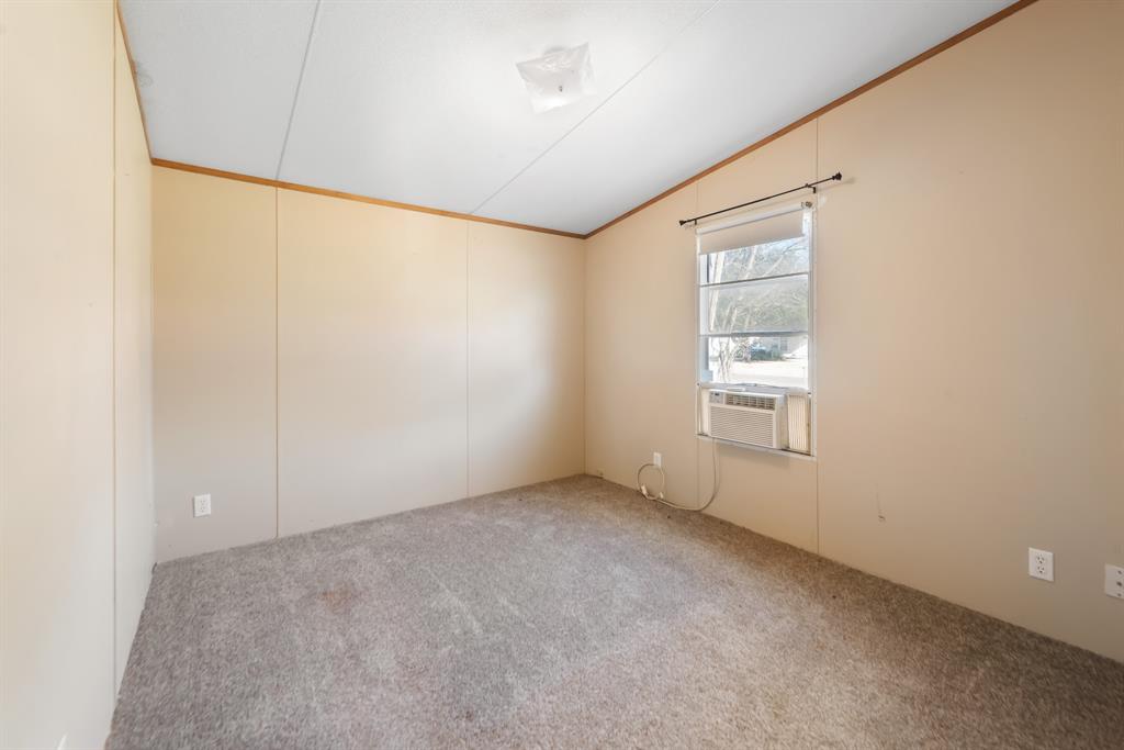 218 E Denton Street, Bremond, Texas image 11
