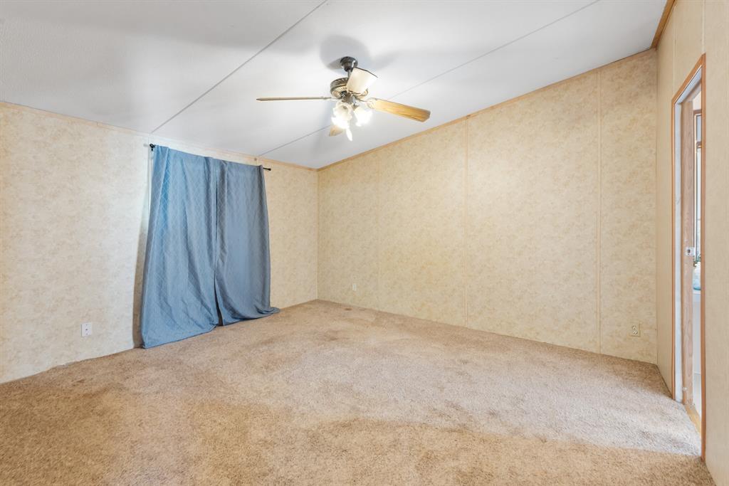 218 E Denton Street, Bremond, Texas image 8