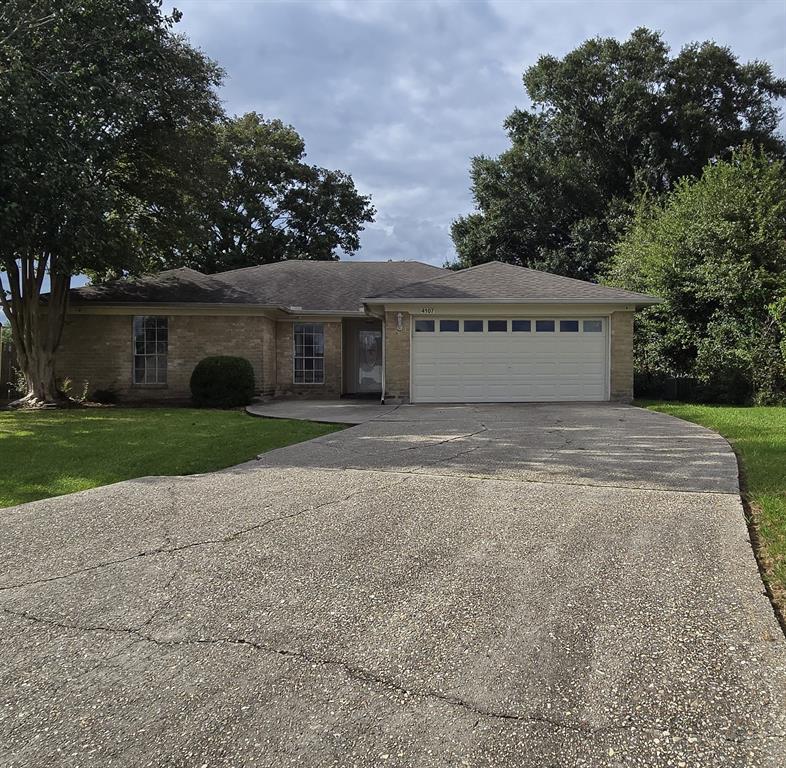 4107 Sleepy Hollow Lane, Port Arthur, Texas image 4