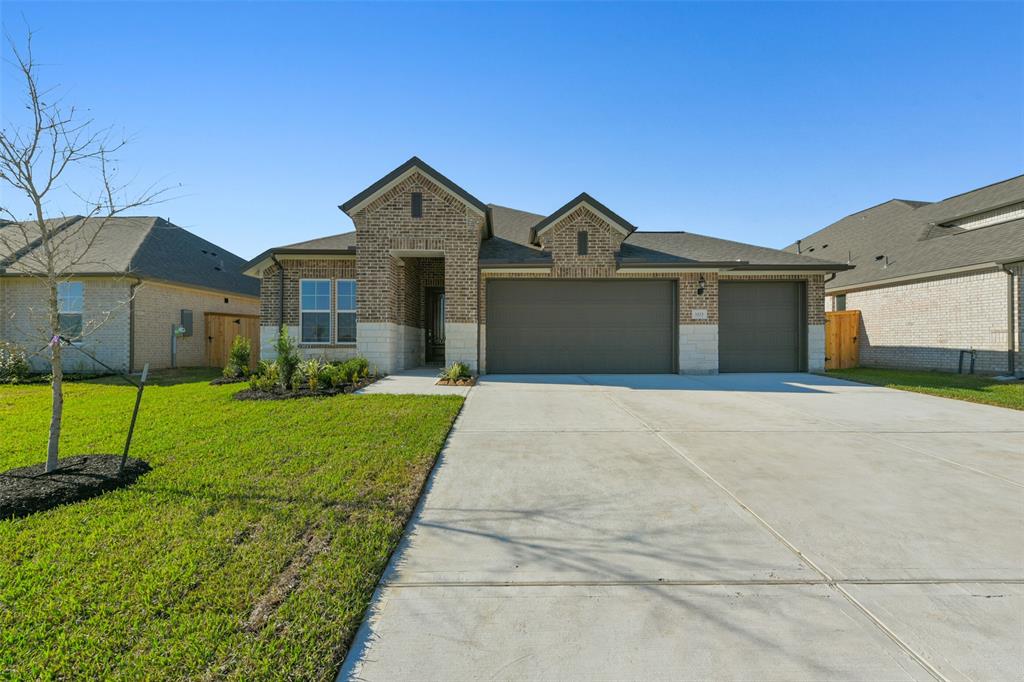 3223 Hidden Mist Drive