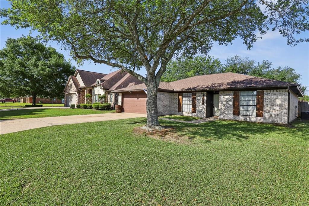 1117 Meadowland Drive, Beaumont, Texas image 27