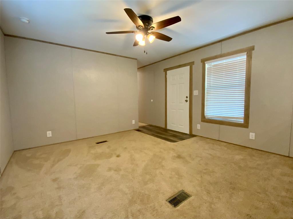 120 Cloverdale, Livingston, Texas image 10
