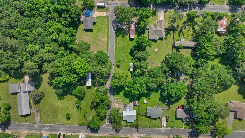 1000 Trinity Cut Off, Huntsville, Texas image 11