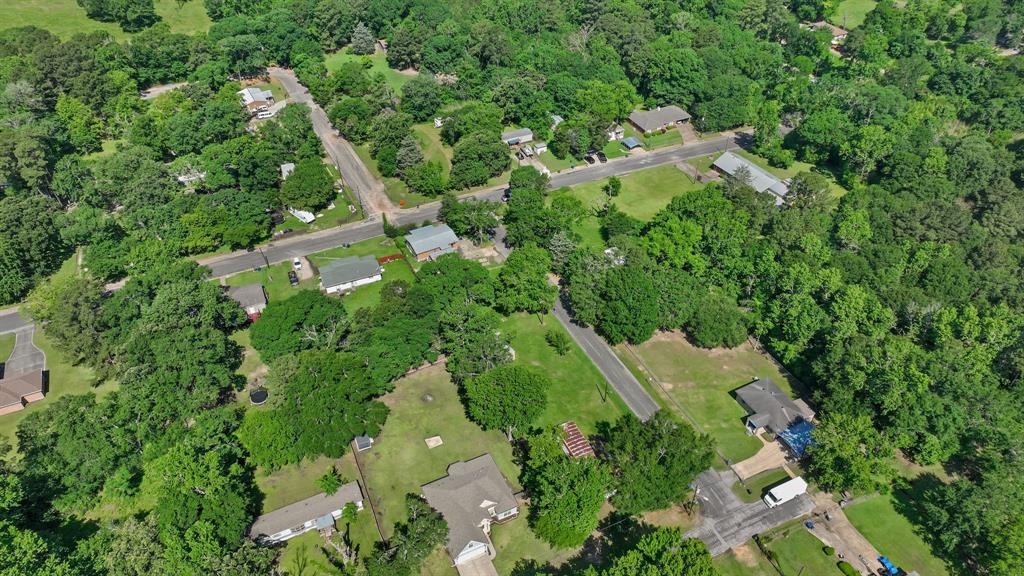 1000 Trinity Cut Off, Huntsville, Texas image 13