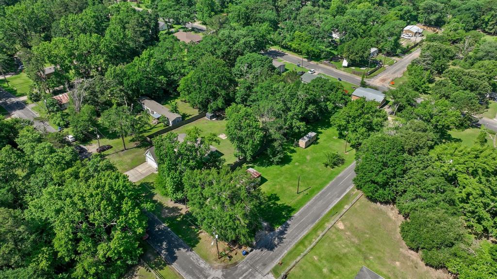 1000 Trinity Cut Off, Huntsville, Texas image 5