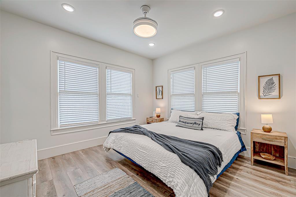 1818 Avenue O, Galveston, Texas image 32